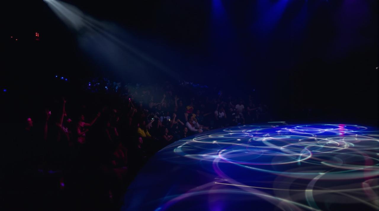 顶级流量综艺录制现场曝光，某选手当场崩溃大哭引热议